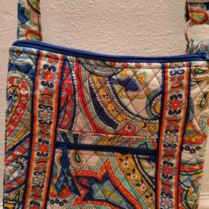 Vera Bradley hipster bag 👜